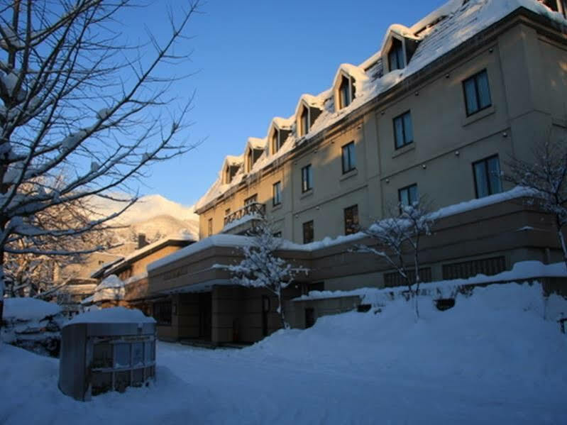 Hakuba Springs Hotel Exterior foto